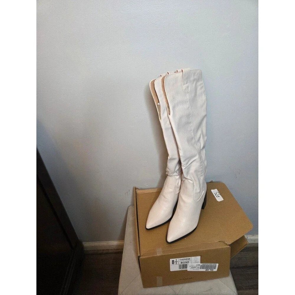 Journee Collection Therese knee-high boots in bone croc faux leather, 8.5 NIB